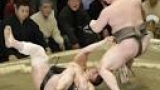 大相撲初場所　二日目　▽女性も熱視線！盛り上がる大相撲